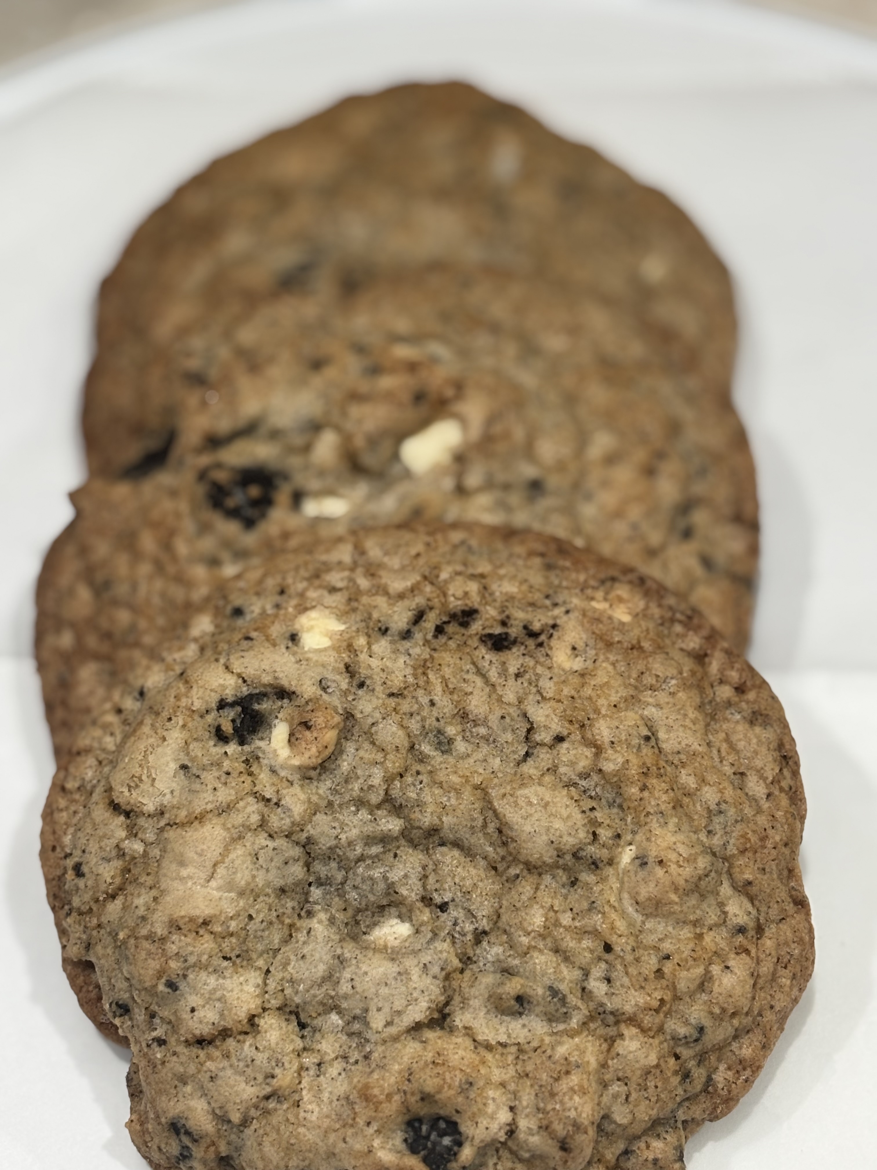 Cookies and Cream Cookies